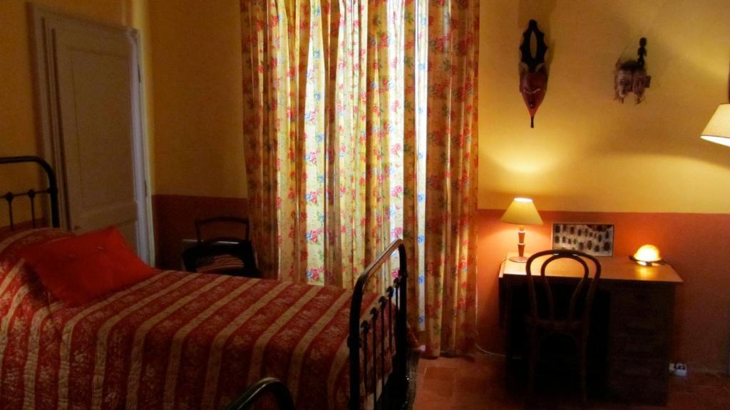 Maison D'Hotes La Boca Sommières Rom bilde