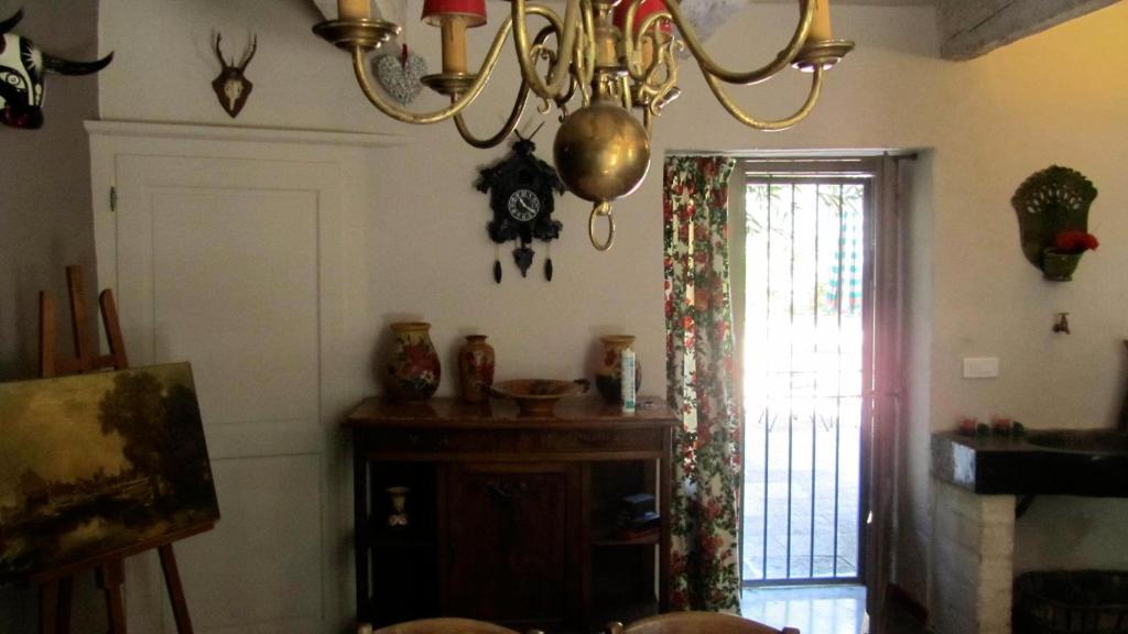Maison D'Hotes La Boca Sommières Rom bilde